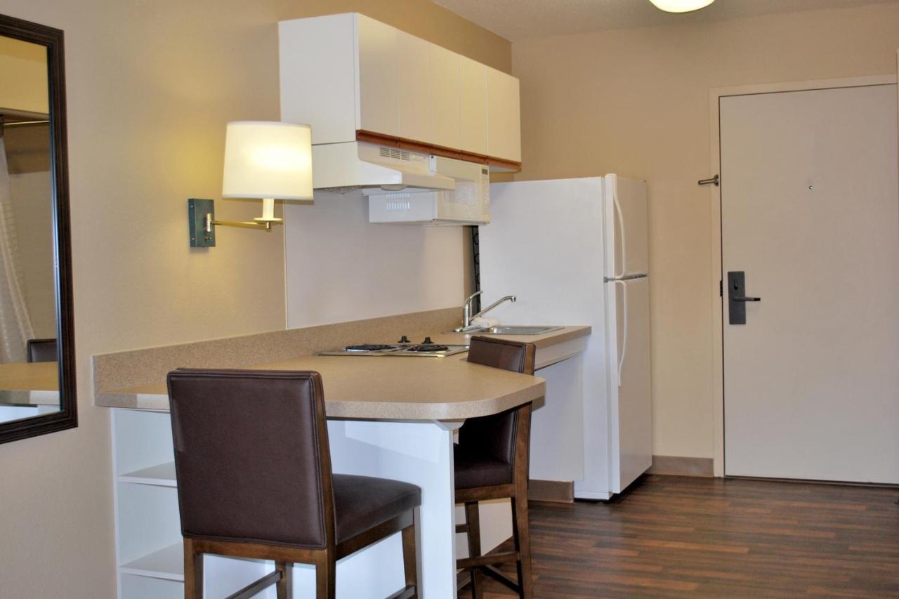 Hotel Beachwood Extended Orange