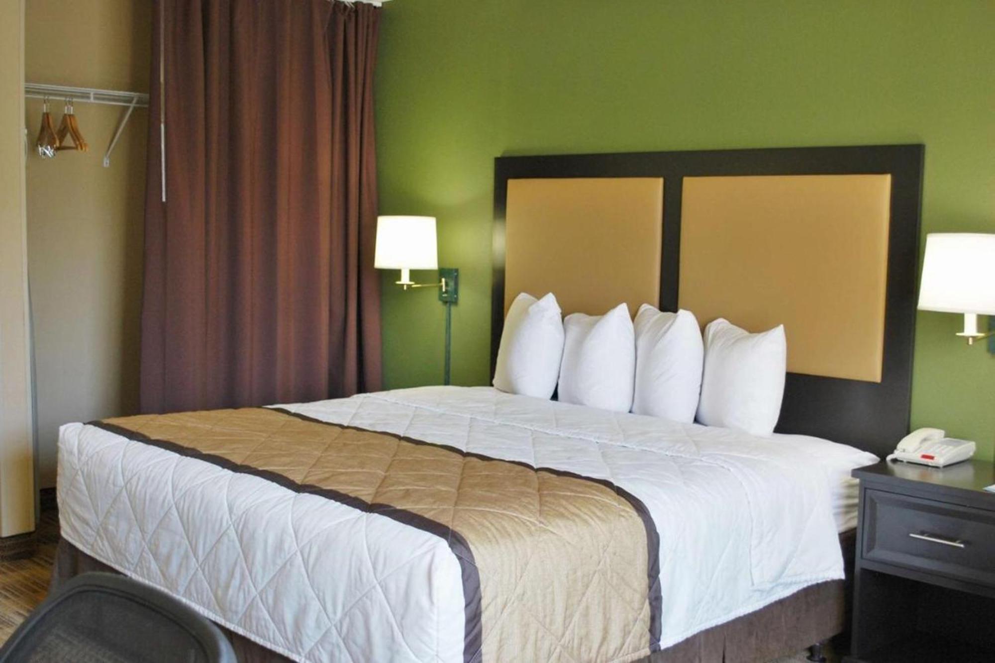 Hotel Beachwood Extended